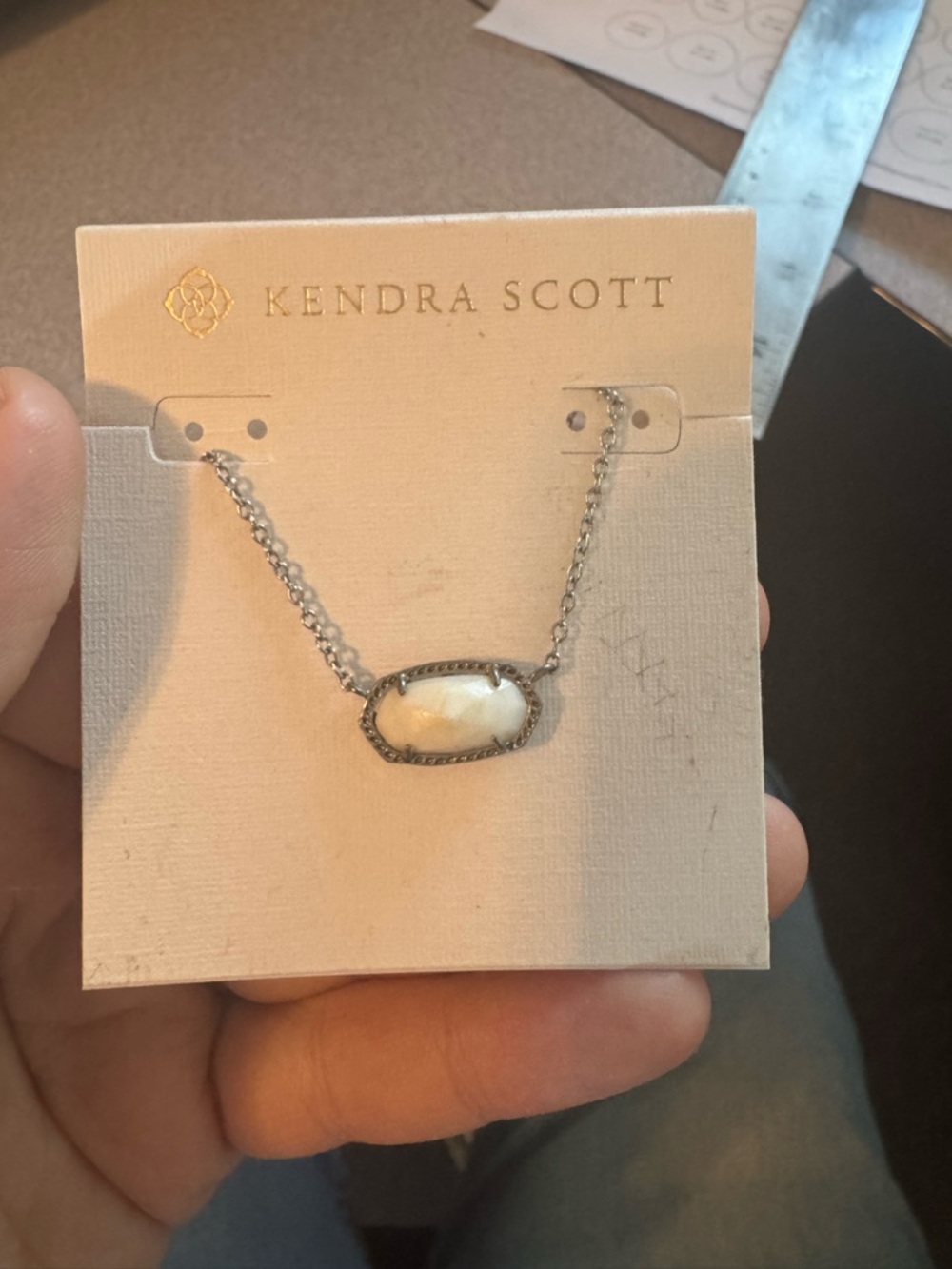 Kendra Scott White Oval Pendant Necklace in Silver